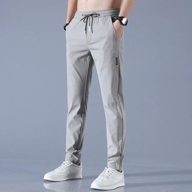 William Men’s Sporty Joggers with Tapered Fit