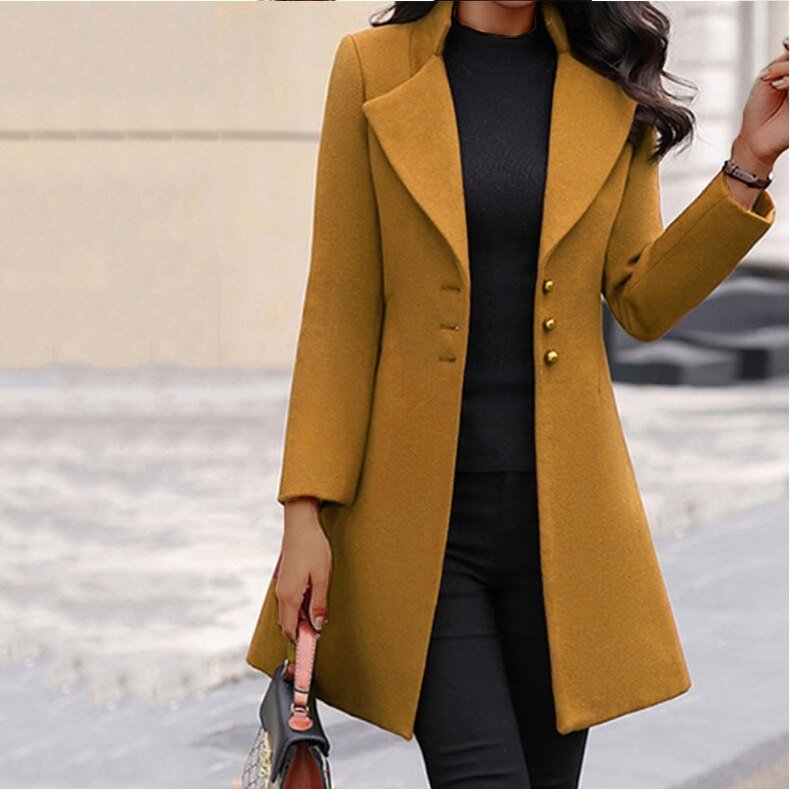 CASSIDY TAILORED COAT WITH BUTTON CLOSURE