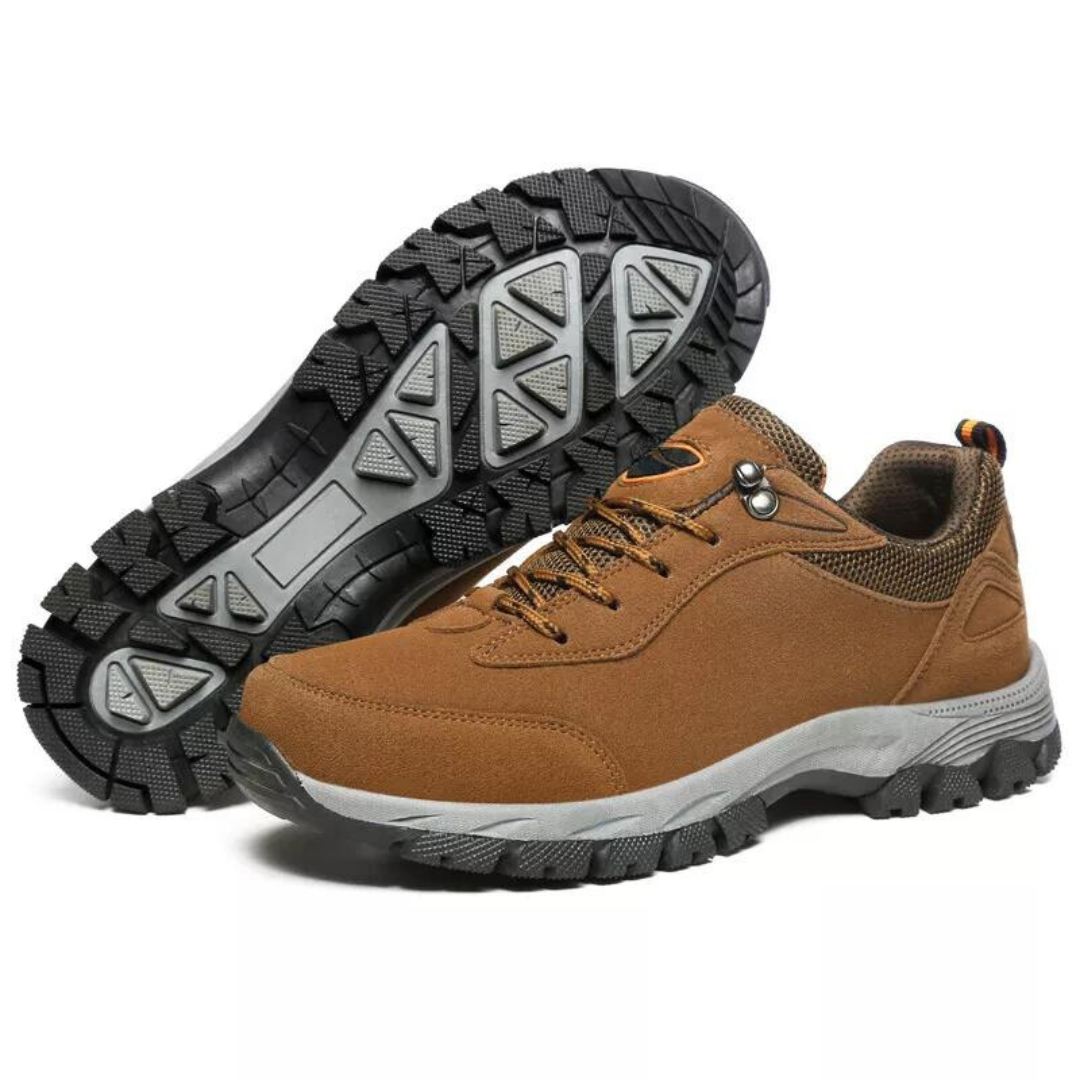 Charles Outdoor Trail Sneakers