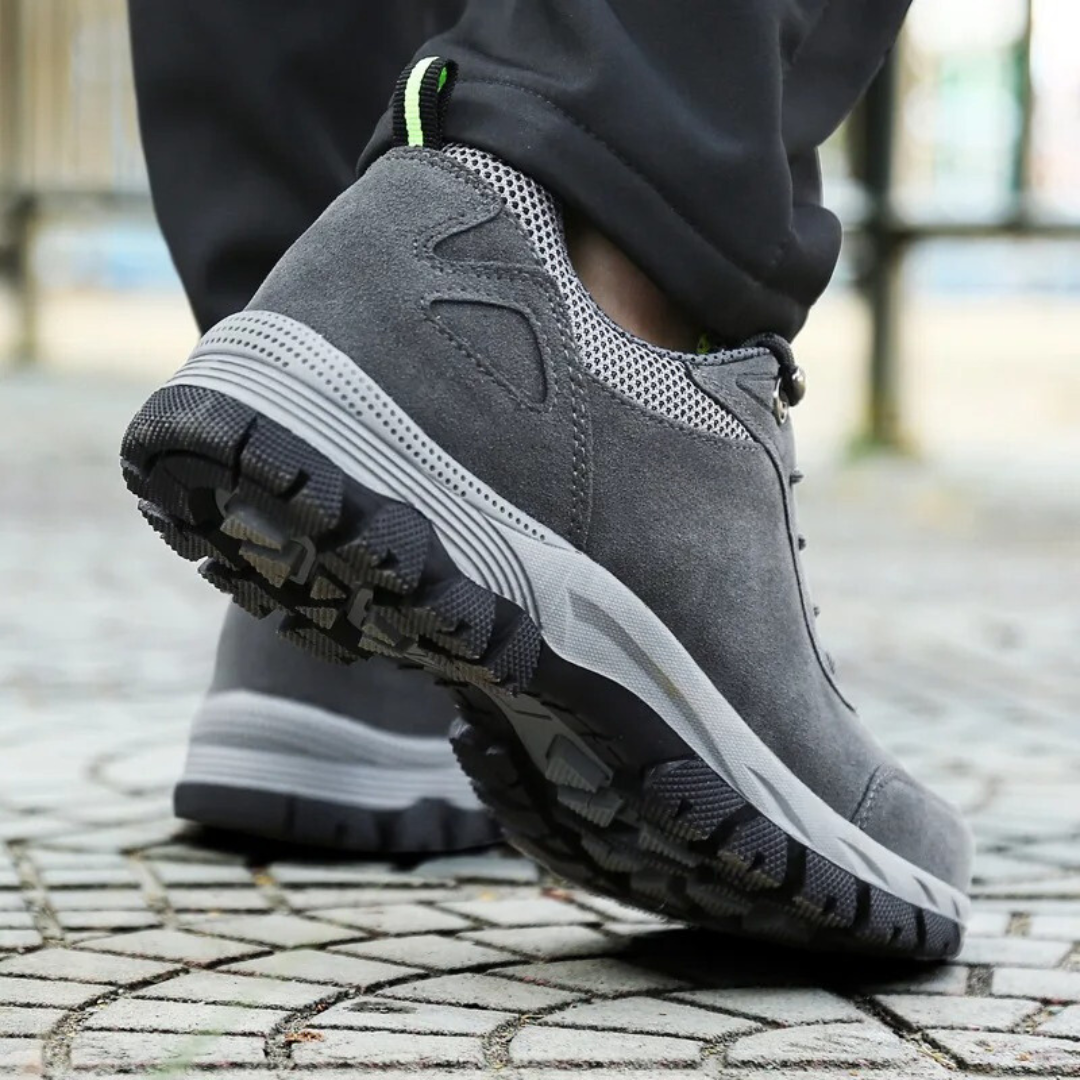 Charles Outdoor Trail Sneakers