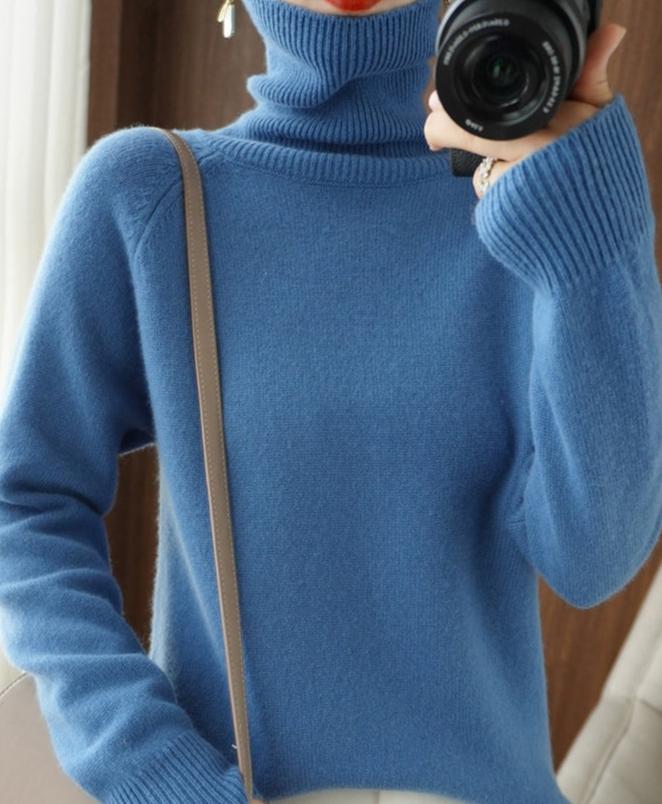 Christina Women’s Turtleneck Sweater