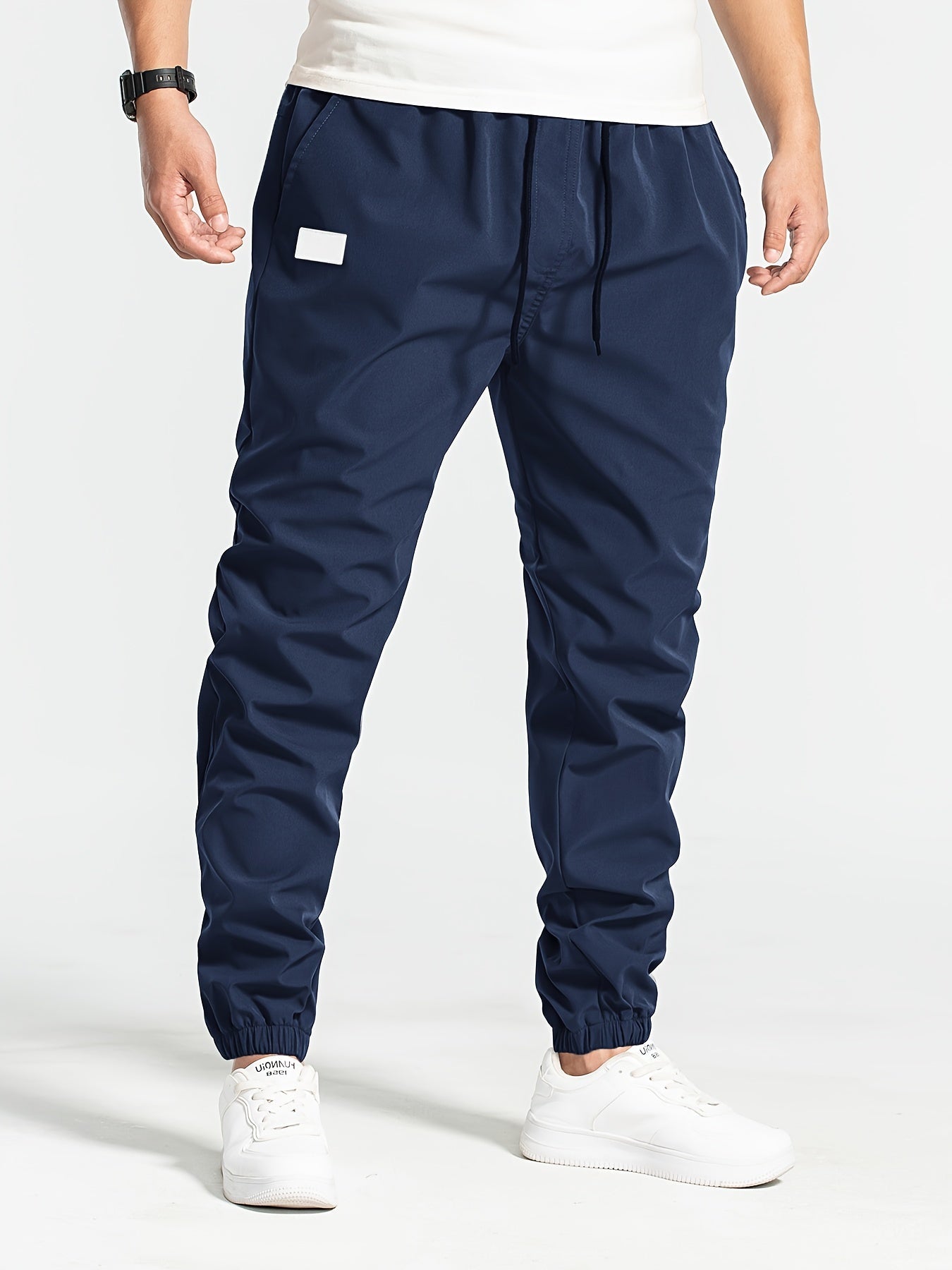 Liam Essential Jogger Pants