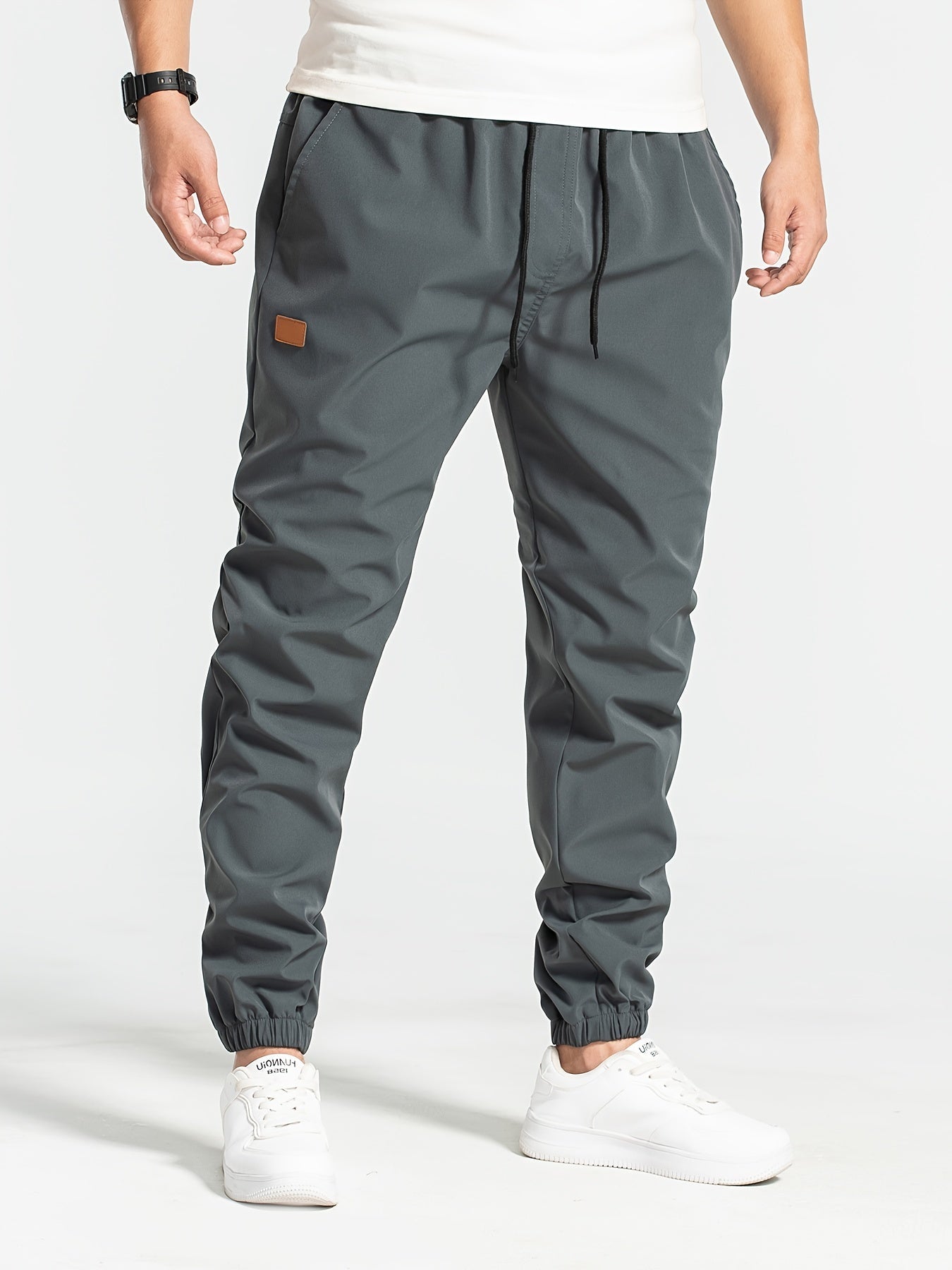 Liam Essential Jogger Pants