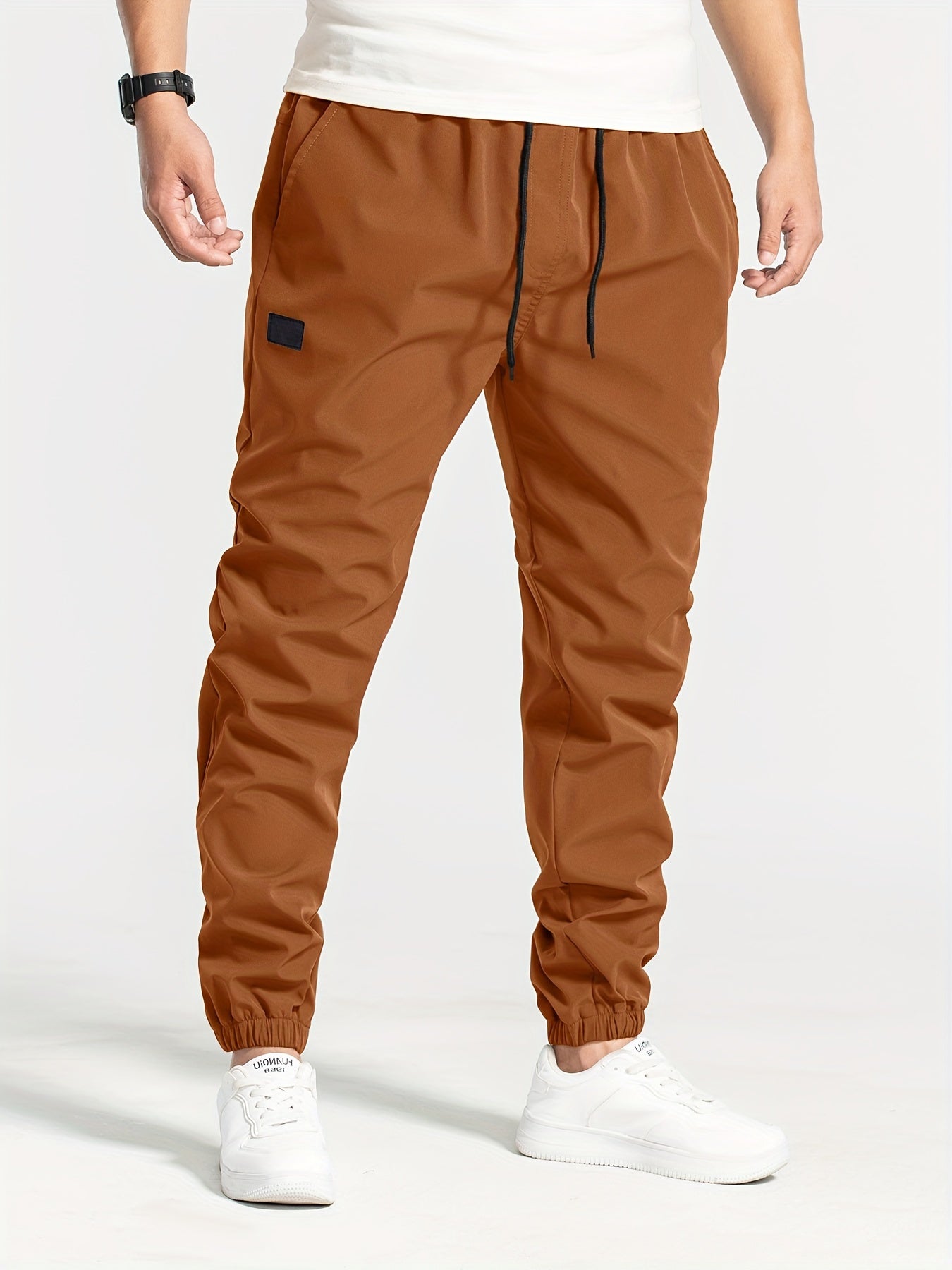 Liam Essential Jogger Pants