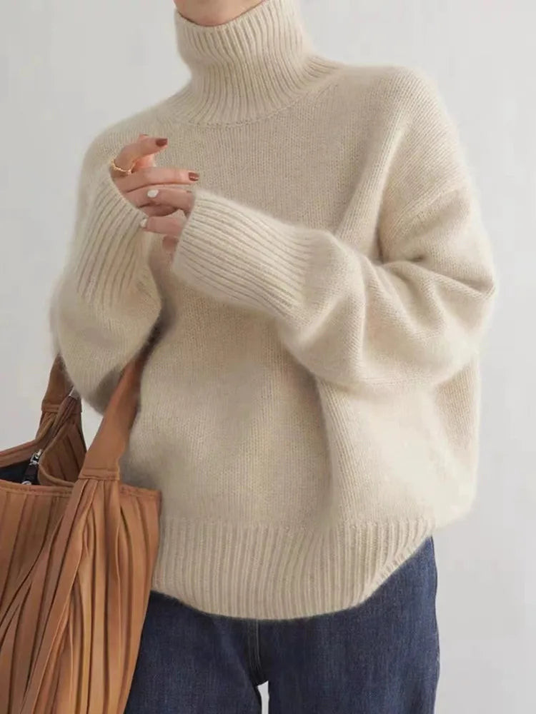 Lynn Women’s Knitted Turtleneck Sweater