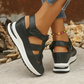 Rosy Platform Sandals