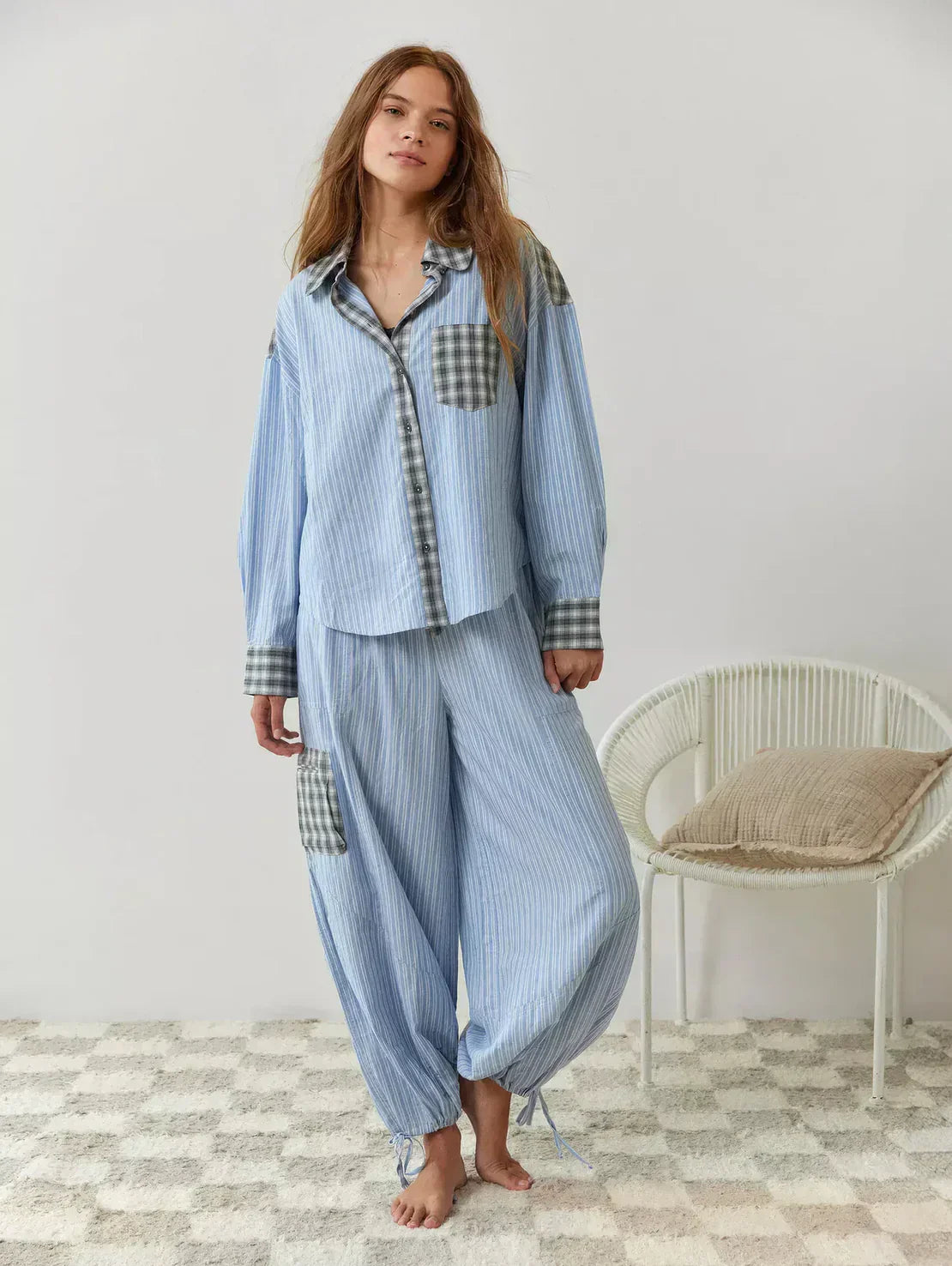 Tania Women's Set with Plaid Shirt and Pants