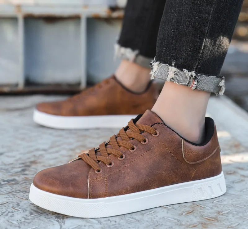 Vinn Modern Leather Look Sneakers